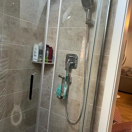 Ferienwohnung Alpina フェルトキルヒ エクステリア 写真